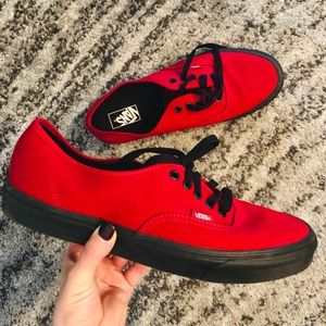 Red/black Men's Vans